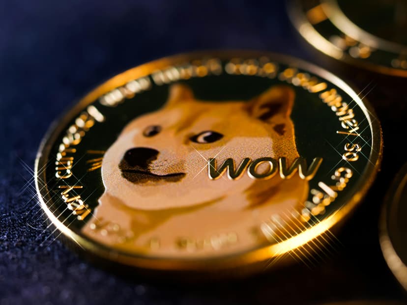 Meme Coinler: Shiba Inu vs. Dogecoin